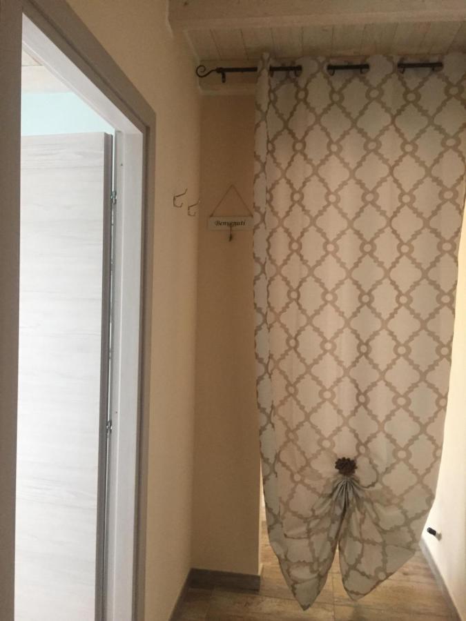B&B Da Manu Монсерато Екстериор снимка