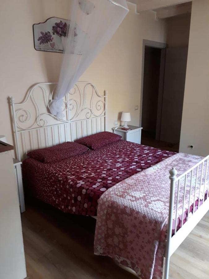 B&B Da Manu Монсерато Екстериор снимка