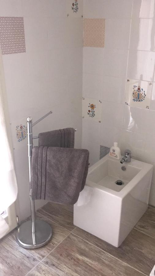 B&B Da Manu Монсерато Екстериор снимка